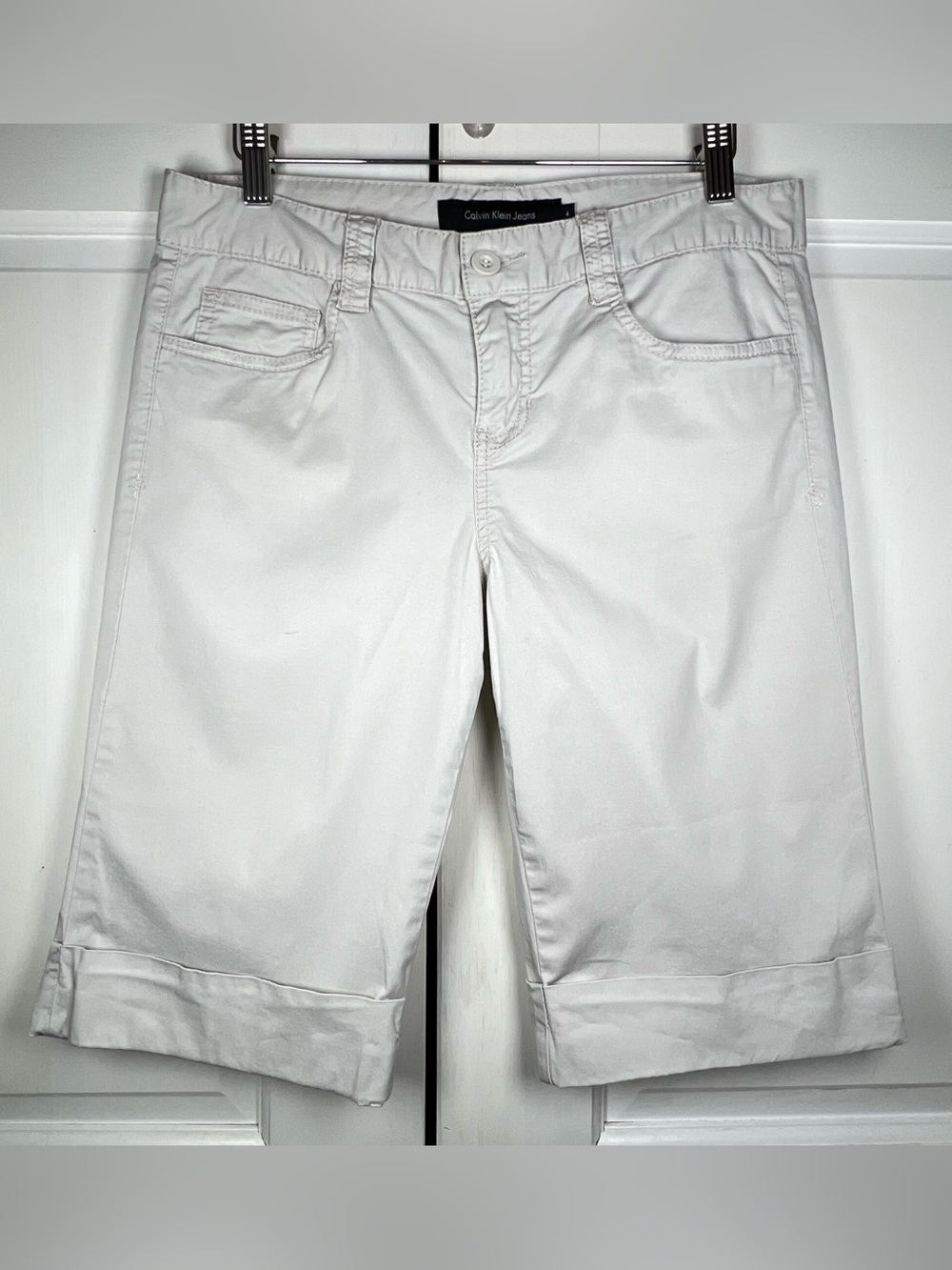 Calvin Klein Jeans Cuffed Bermuda Shorts Cuffed Lightweight 12” Inseam Sz 4
